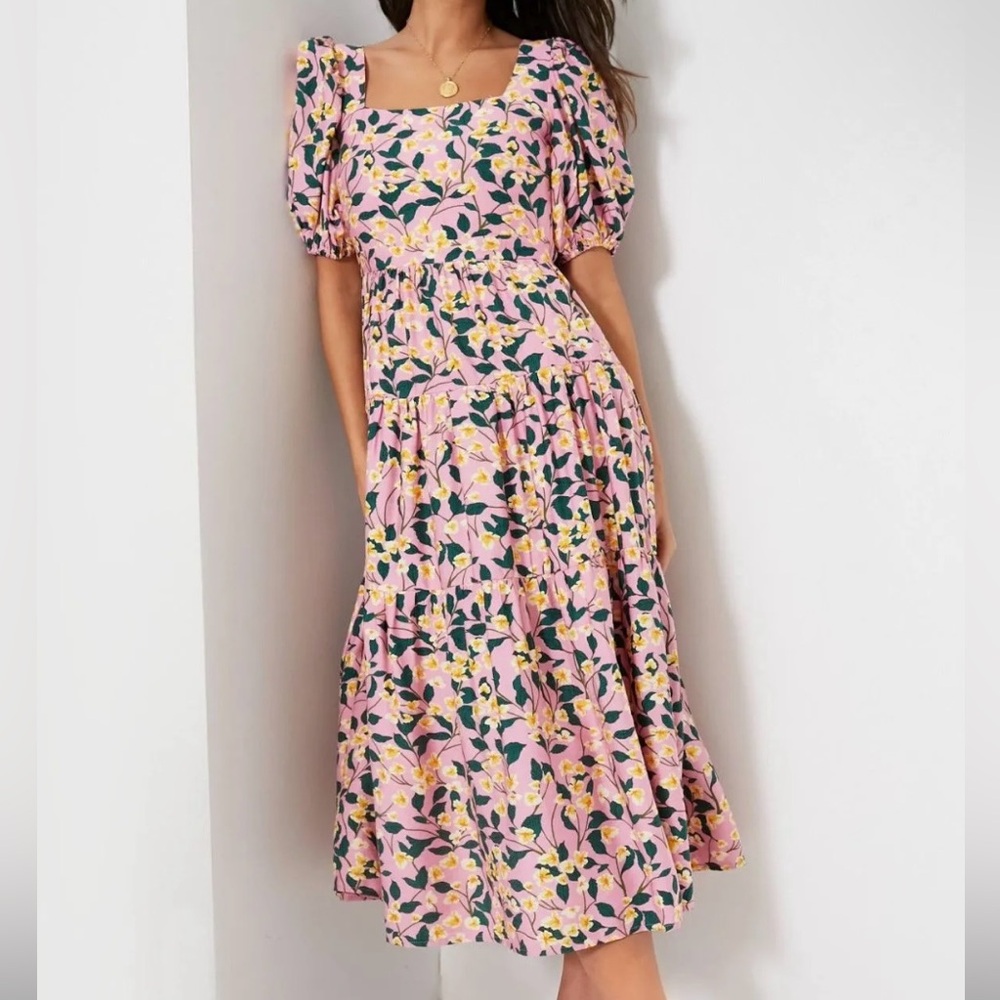 Moon River exclusive for Tuckernuck pink floral puff sleeve midi dress